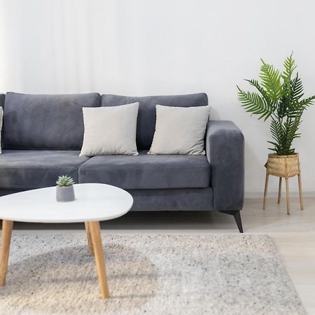 Top Bnb Tirana Bagian luar foto