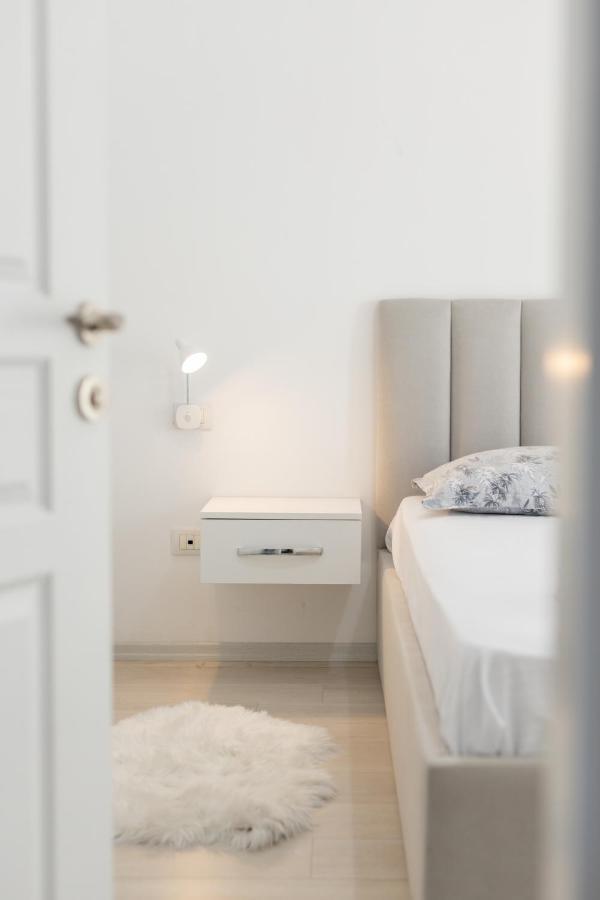Top Bnb Tirana Bagian luar foto