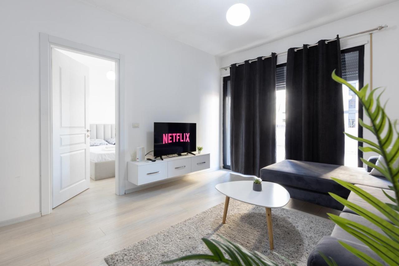 Top Bnb Tirana Bagian luar foto