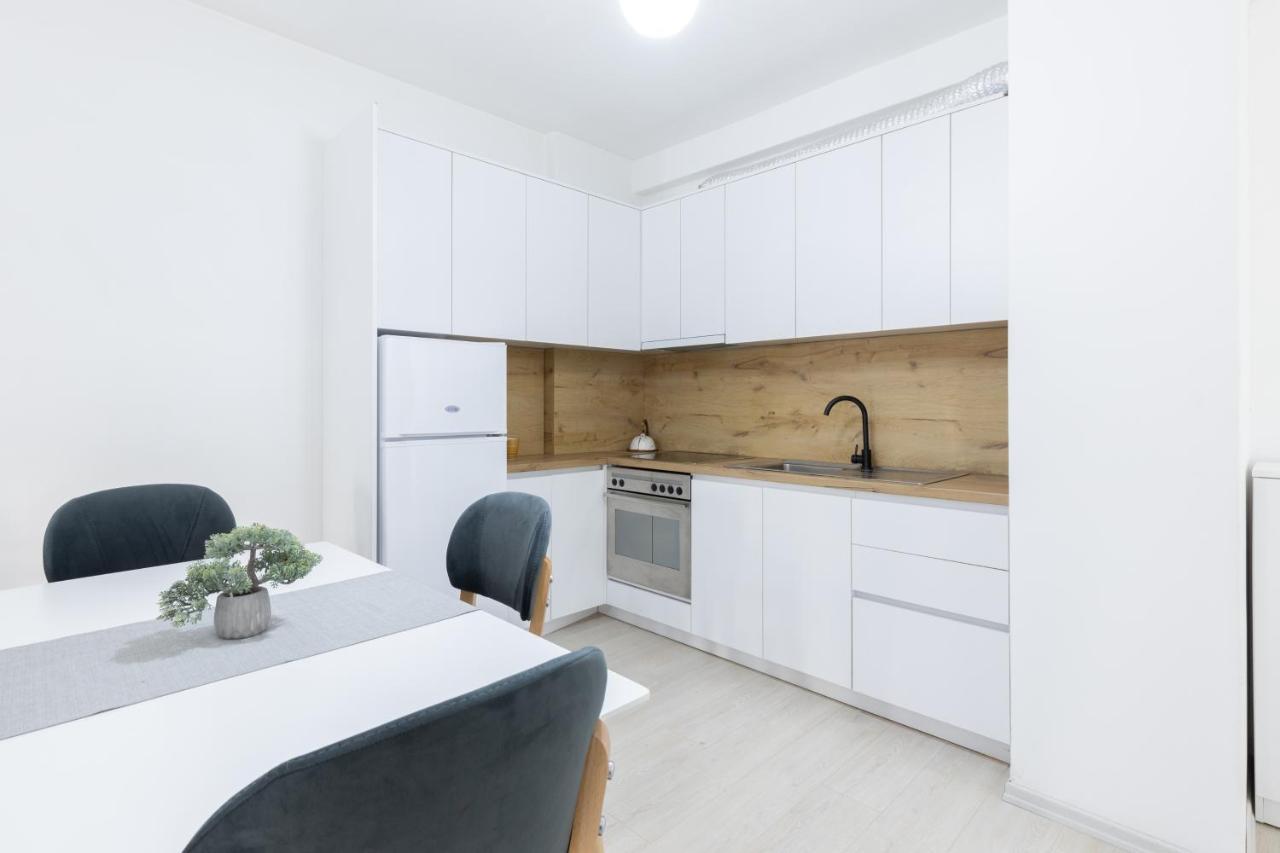Top Bnb Tirana Bagian luar foto