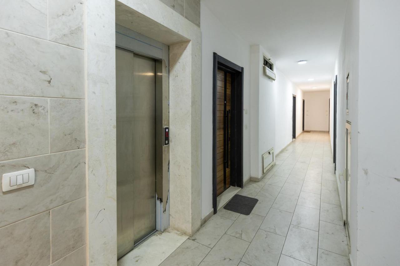 Top Bnb Tirana Bagian luar foto