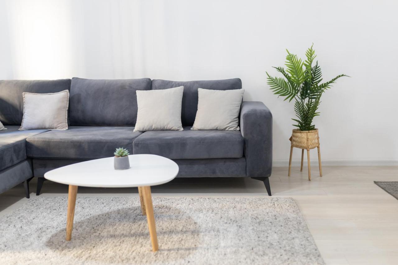 Top Bnb Tirana Bagian luar foto